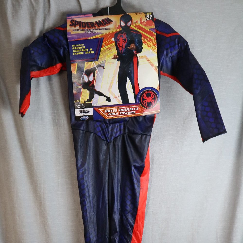 Spider Man Across the Spiderverse Miles Morales Costume size small 4-7